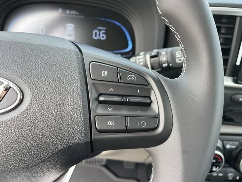 New 2026 Hyundai Venue SEL FWD image 33