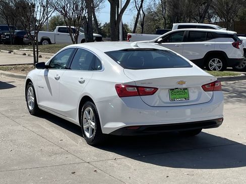 Used 2024 Chevrolet Malibu LT image 4