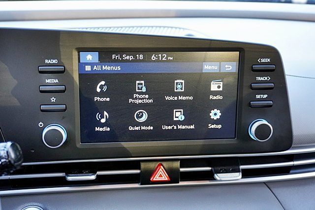Certified 2026 Hyundai Elantra Sport FWD image 36