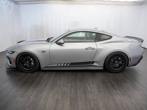 Used 2024 Ford Mustang GT Premium RWD image 7