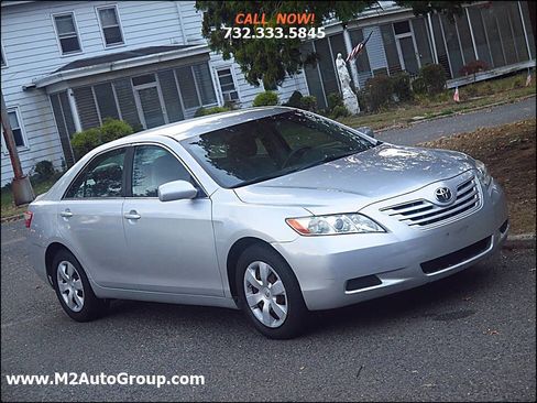 Used 2009 Toyota Camry LE image 32