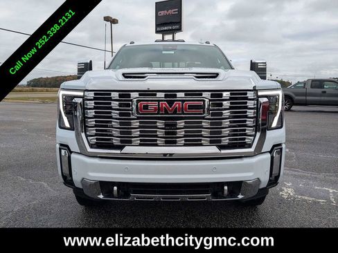 New 2026 GMC Sierra 3500 Denali w/ Denali Reserve Package AWD/4WD image 10