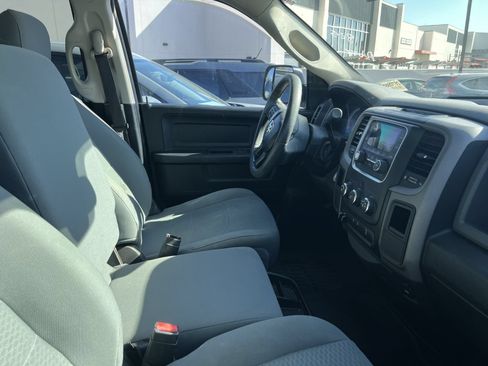 Used 2018 RAM 2500 Tradesman w/ Chrome Appearance Group RWD image 6
