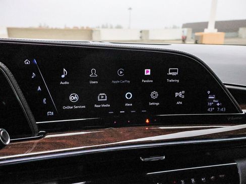 Used 2023 Cadillac Escalade Sport Platinum w/ LPO, ONYX Package image 35