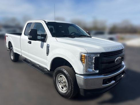 Used 2019 Ford F250 XL w/ XL Value Package image 1
