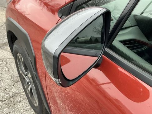 Used 2024 Subaru Crosstrek 2.0i Premium image 24