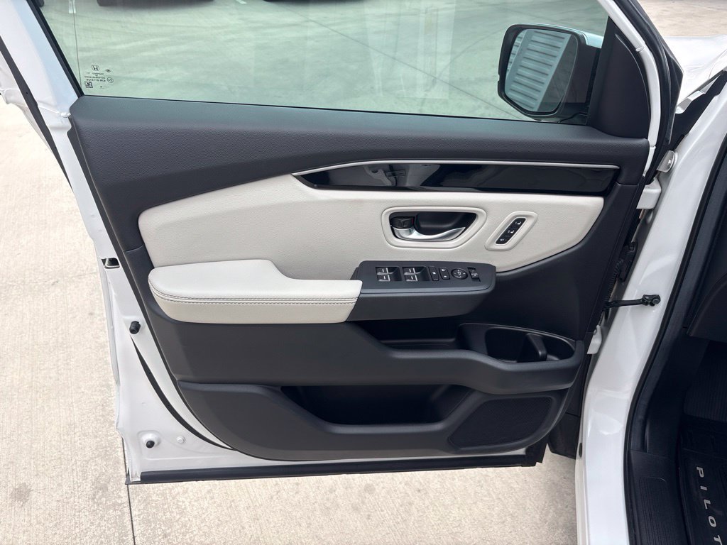 Used 2026 Honda Pilot EX-L image 13