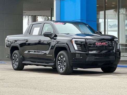 Used 2026 GMC Sierra EV Elevation image 7