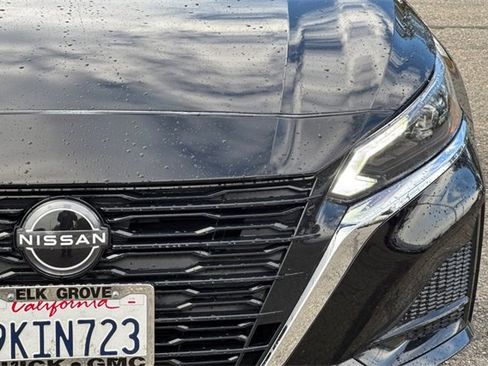 Used 2024 Nissan Altima 2.5 SV image 50