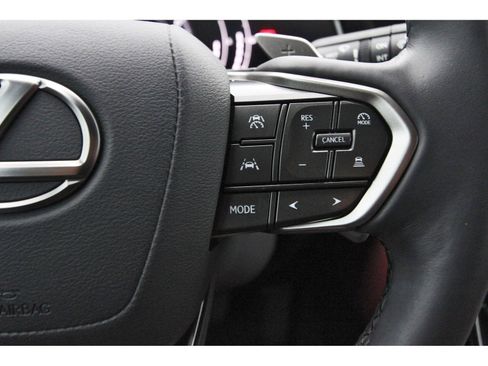 Used 2025 Lexus NX 250 FWD w/ Towing Package (2000 Lbs) image 19