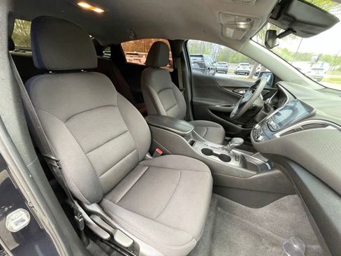 Used 2023 Chevrolet Malibu LT w/ Driver Confidence Package image 30