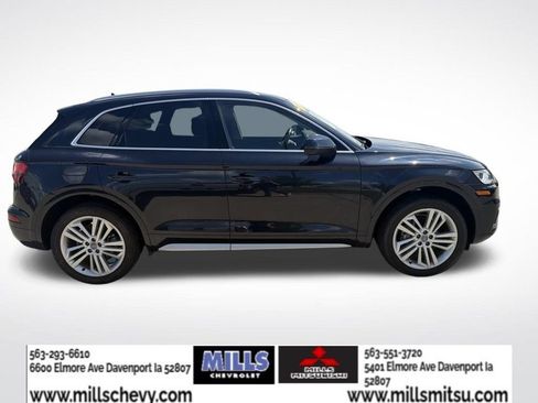 Used 2019 Audi Q5 2.0T Premium Plus w/ Premium Plus Package AWD/4WD image 4