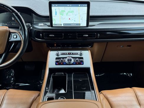 Used 2021 Lincoln Aviator Black Label w/ Dynamic Handling Package image 32