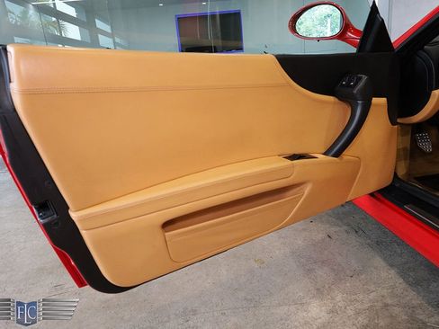 Used 1999 Ferrari 550 Maranello Coupe RWD image 20