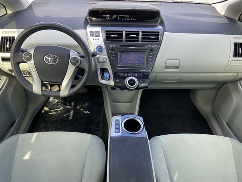 Used 2013 Toyota Prius V Three image 13