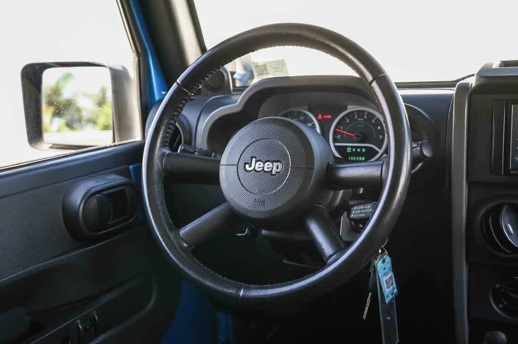 Used 2010 Jeep Wrangler Unlimited Sport AWD/4WD image 15