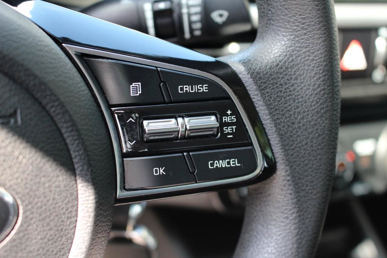 Used 2020 Kia Forte LXS FWD image 19