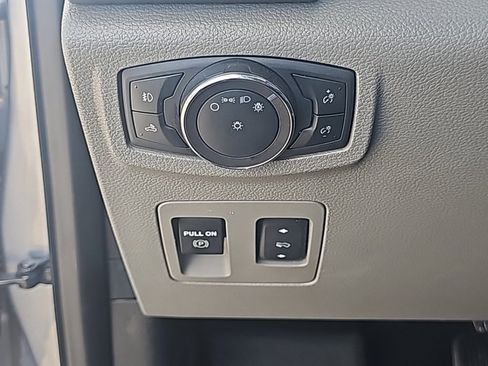 Used 2020 Ford F150 XLT w/ Equipment Group 302A Luxury image 18