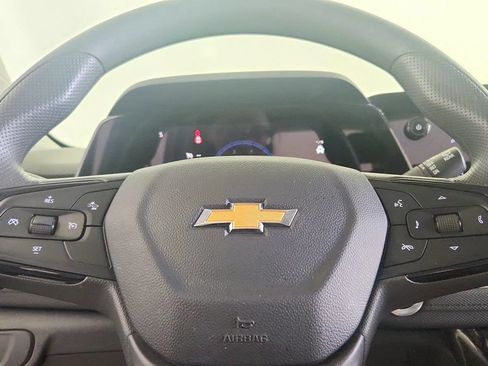 Used 2025 Chevrolet TrailBlazer LT AWD/4WD image 18