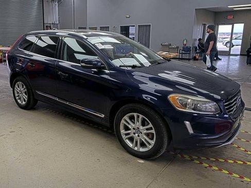 Used 2015 Volvo XC60 T5 Premier w/ Proximity Package image 5