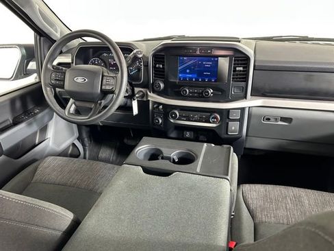 Used 2023 Ford F150 XLT w/ Trailer Tow Package image 16