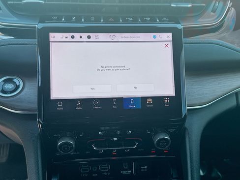 Used 2023 Jeep Grand Cherokee Summit w/ Adv Protech Group IV image 12