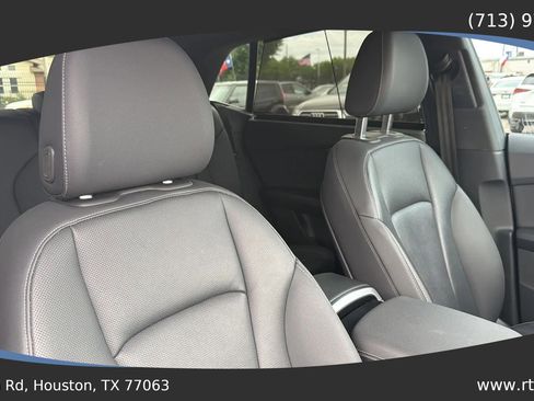 Used 2020 Audi Q8 Prestige w/ Prestige Package image 49