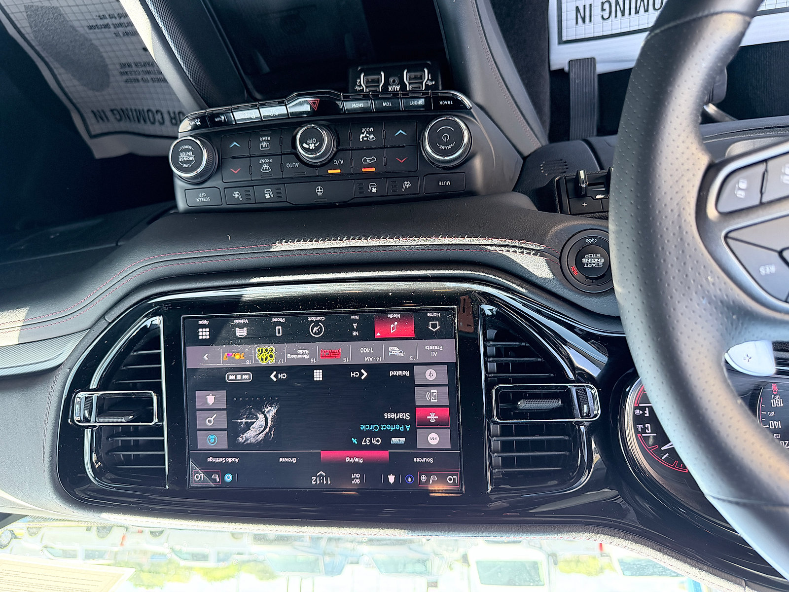Used 2022 Dodge Durango R/T w/ Tow 'N Go Package AWD/4WD image 34