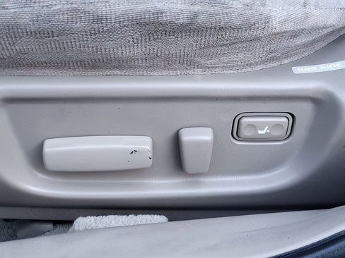 Used 2003 Toyota Avalon XL image 12