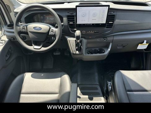 New 2026 Ford Transit 250 148 Medium Roof RWD image 19