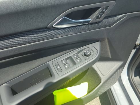 New 2025 Volkswagen Golf SE image 13