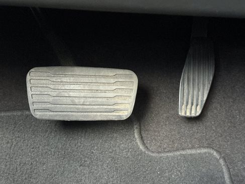 Certified 2024 Cadillac Escalade ESV Premium Luxury Platinum image 48