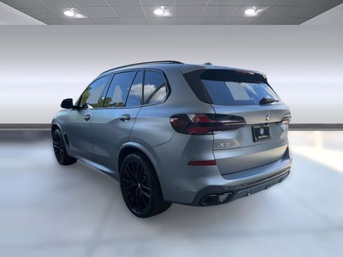 Used 2025 BMW X5 xDrive40i w/ Executive Package AWD/4WD image 3