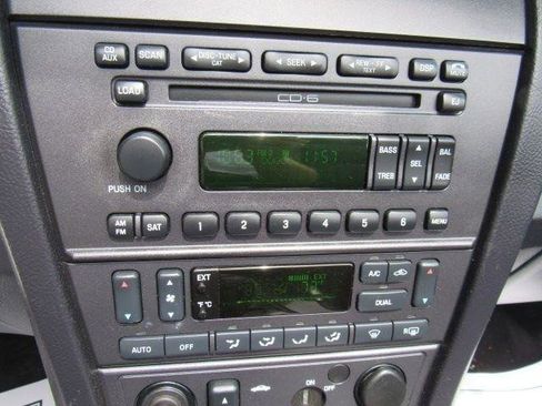 Used 2005 Ford Thunderbird Deluxe RWD image 24