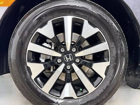 Used 2025 Honda Odyssey EX-L image 31