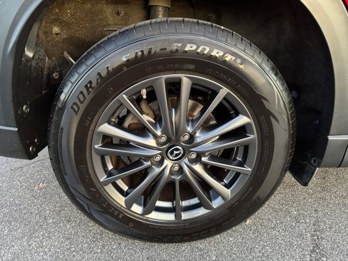 Used 2019 MAZDA CX-5 Touring image 27