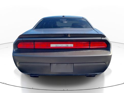 Used 2011 Dodge Challenger R/T w/ Sound Group II RWD image 8