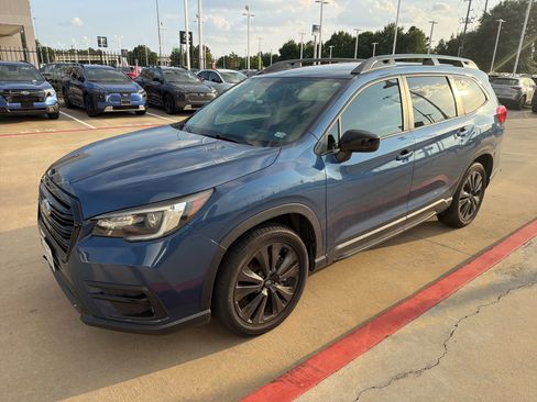 Used 2022 Subaru Ascent Onyx Edition AWD/4WD image 1