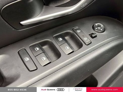 Used 2022 Hyundai Tucson SE AWD/4WD image 15