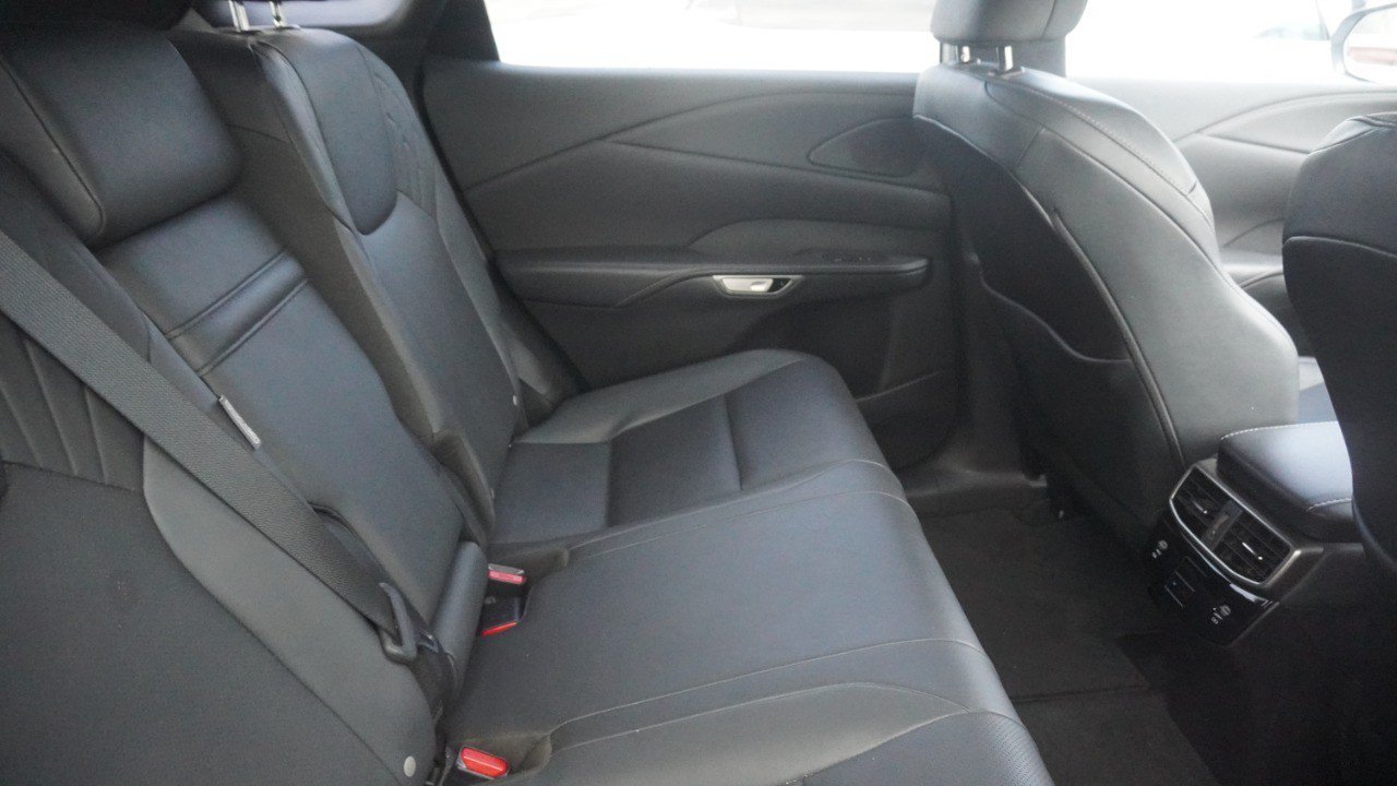 Used 2024 Lexus RX 350 FWD w/ Technology Package image 12