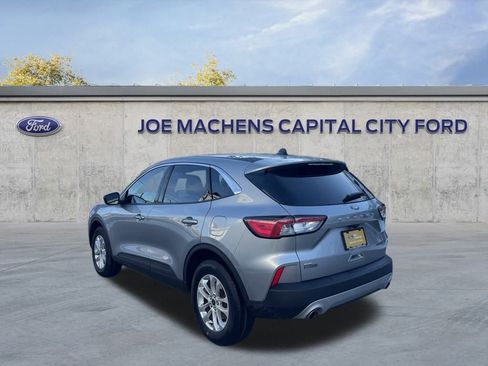 Certified 2022 Ford Escape SE w/ Cold Weather Package image 5