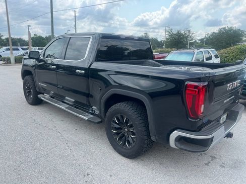 Used 2024 GMC Sierra 1500 SLT RWD image 4