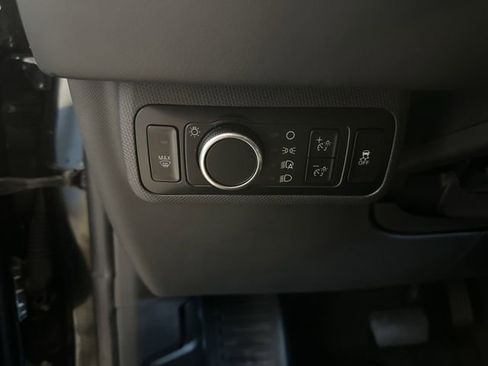 Used 2024 Ford Mustang Mach-E Premium image 25