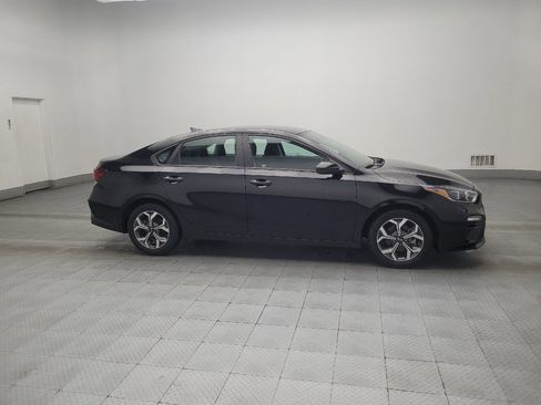 Used 2019 Kia Forte LXS image 11