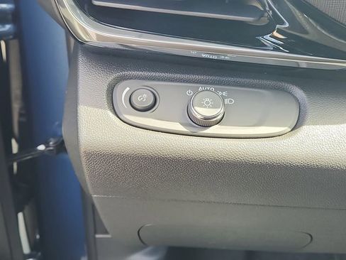 New 2026 Buick Envista Sport Touring w/ Convenience II Package FWD image 21