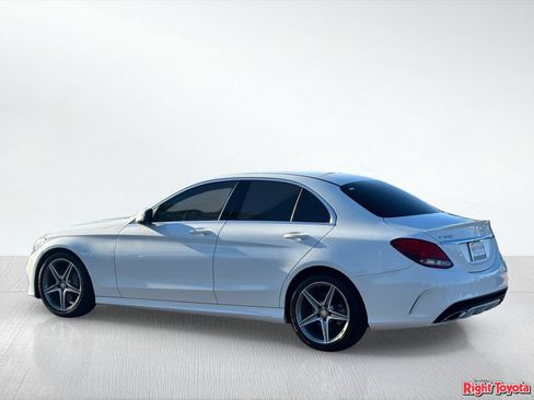 Used 2015 Mercedes-Benz C 300 Sedan image 4