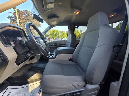 Used 2009 Ford F250 XLT image 13