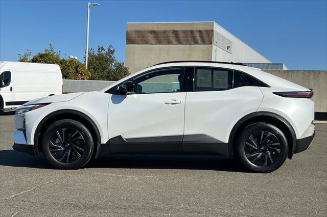 Certified 2026 Toyota C-HR AWD/4WD image 9