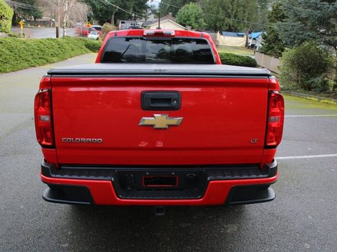 Used 2016 Chevrolet Colorado LT w/ LT Convenience Package image 12
