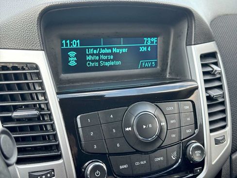 Used 2016 Chevrolet Cruze LT FWD image 27